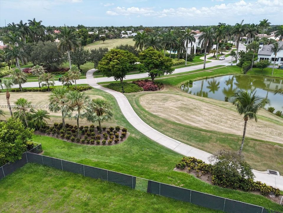 For Sale: $9,999,000 (6 beds, 7 baths, 0 Square Feet)