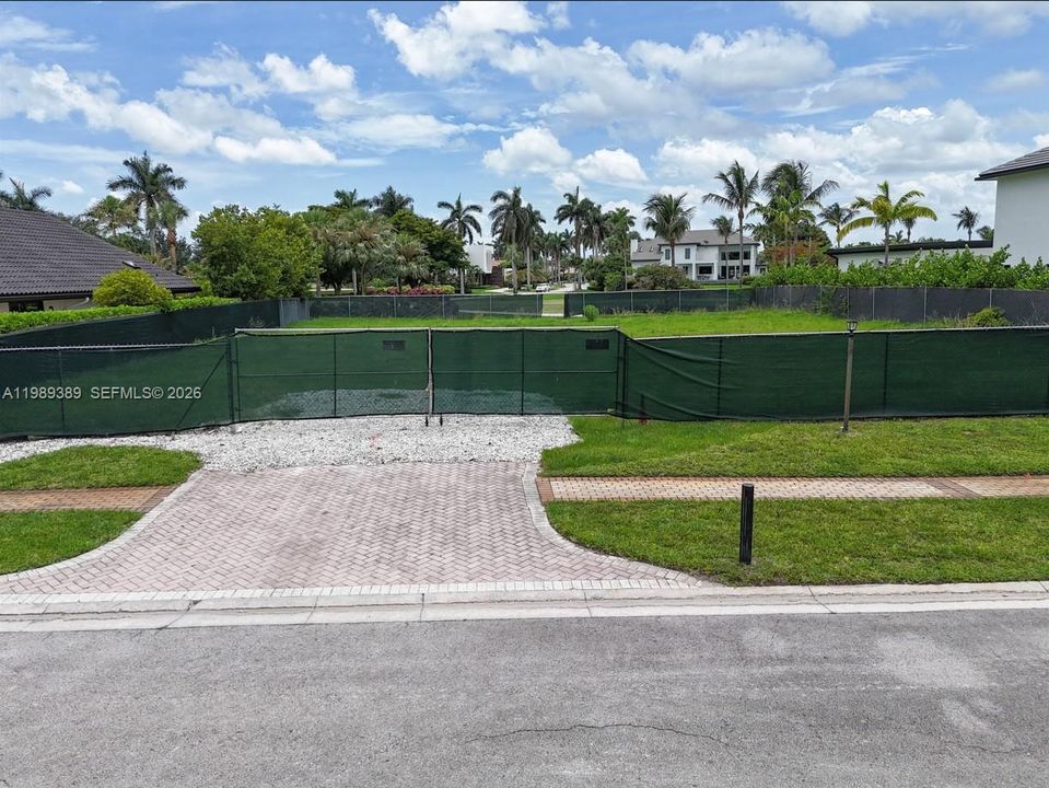 For Sale: $9,999,000 (6 beds, 7 baths, 0 Square Feet)