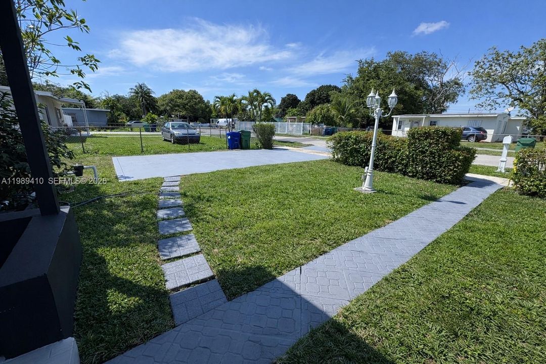 En Venta: $436,000 (2 camas, 1 baños, 720 Pies cuadrados)
