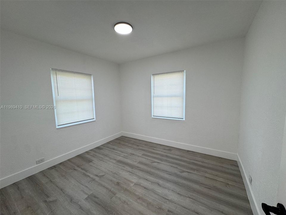 En Venta: $436,000 (2 camas, 1 baños, 720 Pies cuadrados)