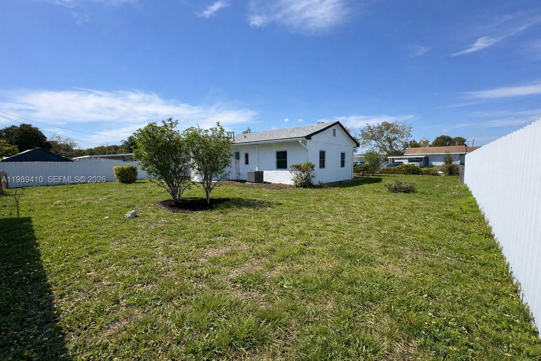 En Venta: $436,000 (2 camas, 1 baños, 720 Pies cuadrados)