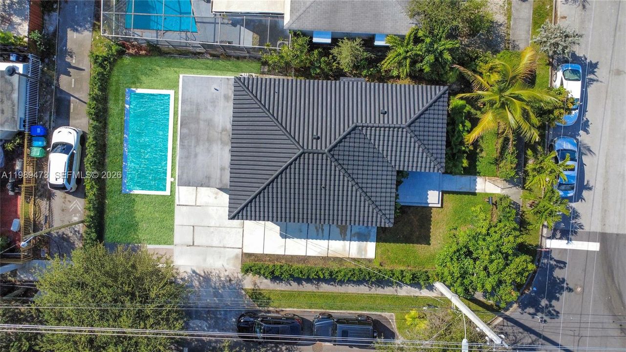 На продажу: $1,290,000 (3 спален, 2 ванн, 1320 Квадратных фут)
