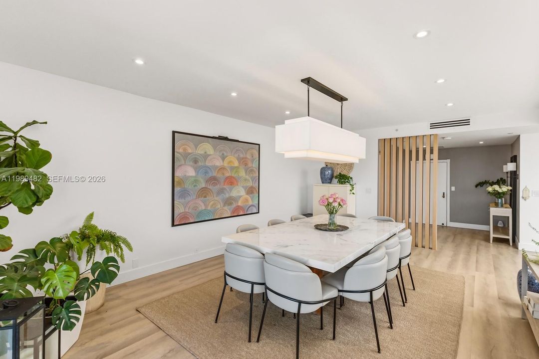 На продажу: $3,400,000 (4 спален, 3 ванн, 3127 Квадратных фут)