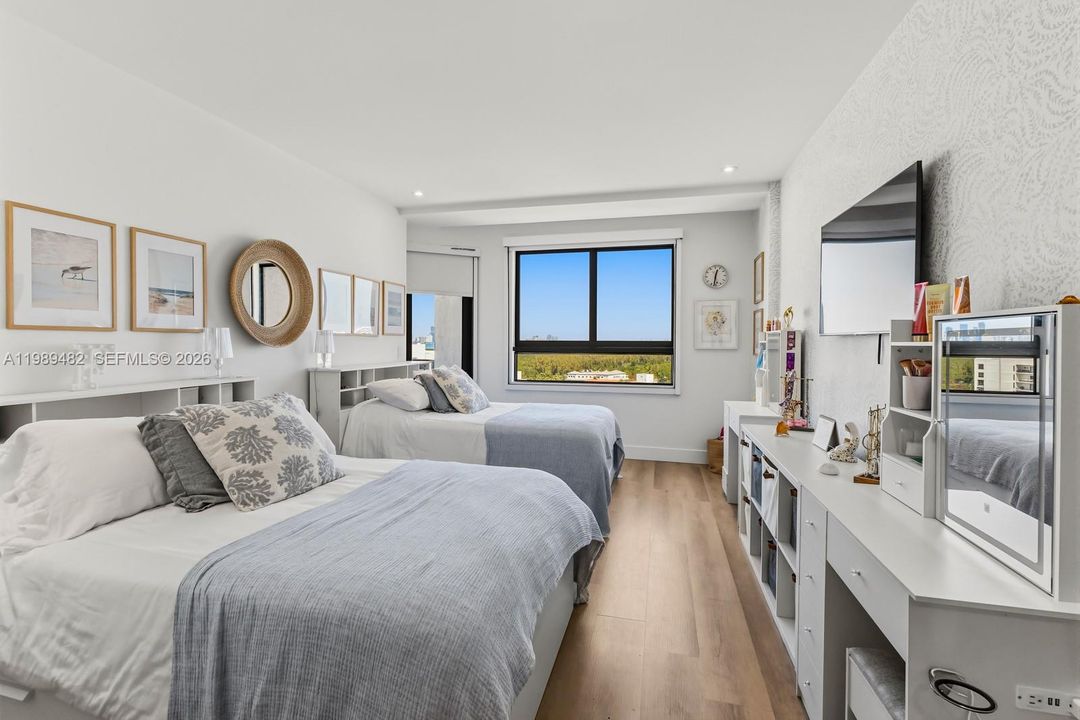 На продажу: $3,400,000 (4 спален, 3 ванн, 3127 Квадратных фут)