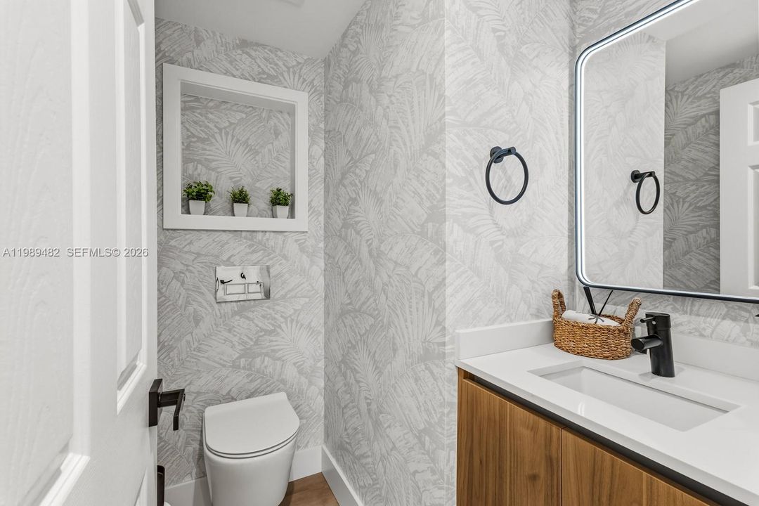 На продажу: $3,400,000 (4 спален, 3 ванн, 3127 Квадратных фут)