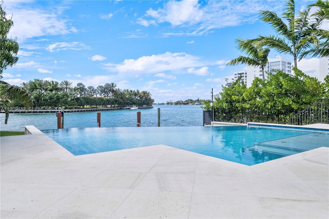 En Venta: $16,150,000 (6 camas, 7 baños, 0 Pies cuadrados)