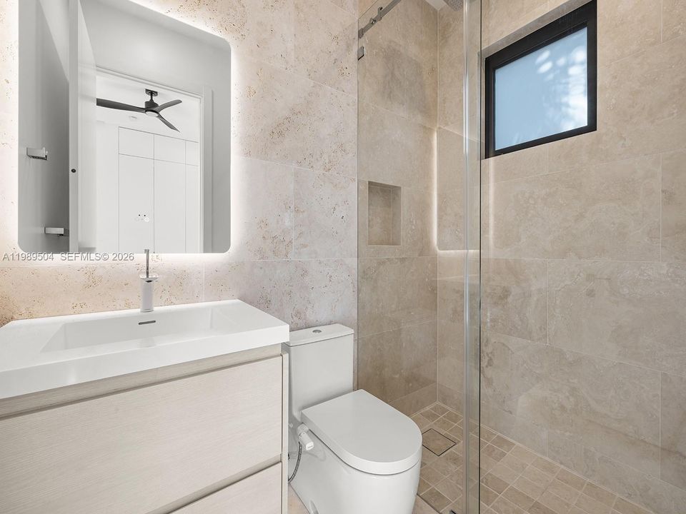 Vendido Recientemente: $2,900,000 (5 camas, 6 baños, 0 Pies cuadrados)