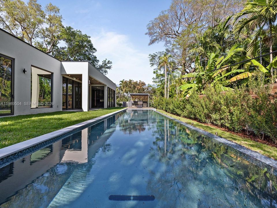 Vendido Recientemente: $2,900,000 (5 camas, 6 baños, 0 Pies cuadrados)