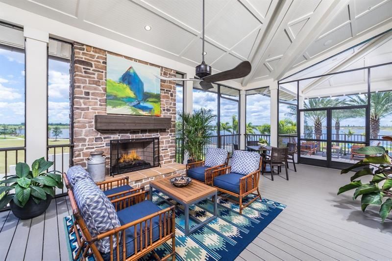 Arden lakehouse patio