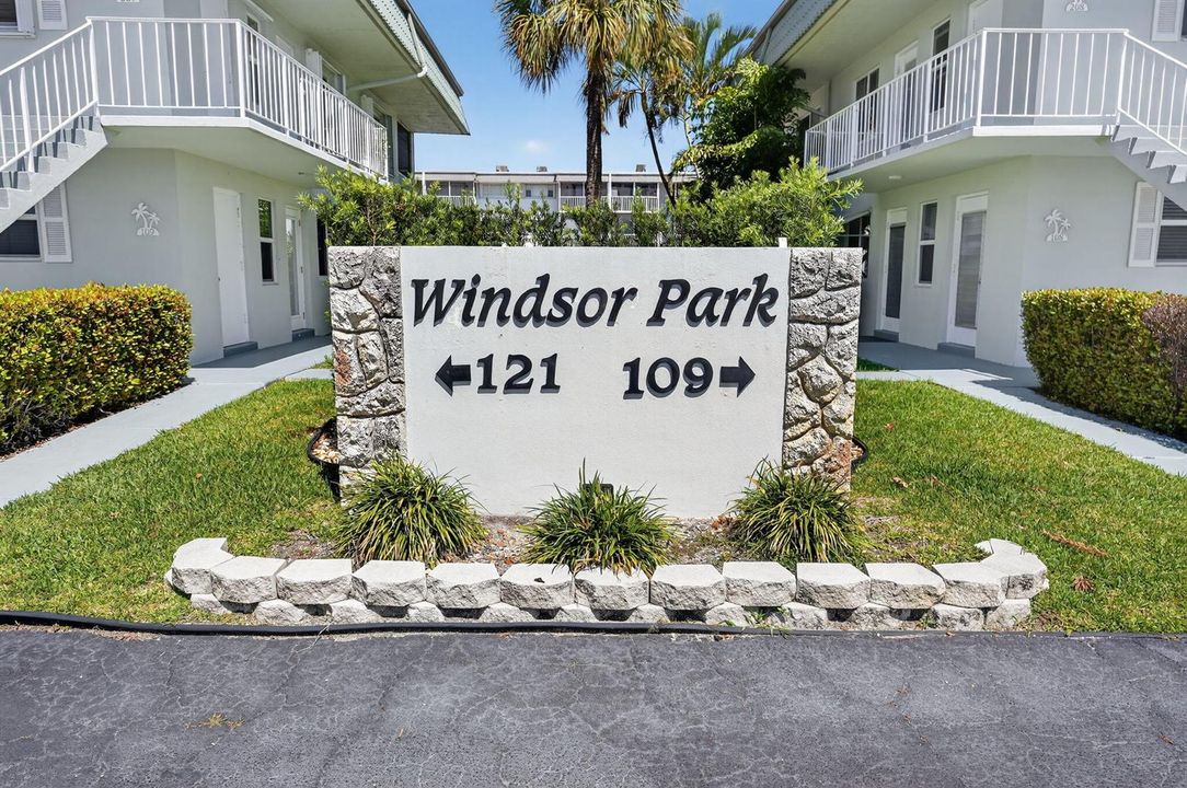 121 Windsor Park