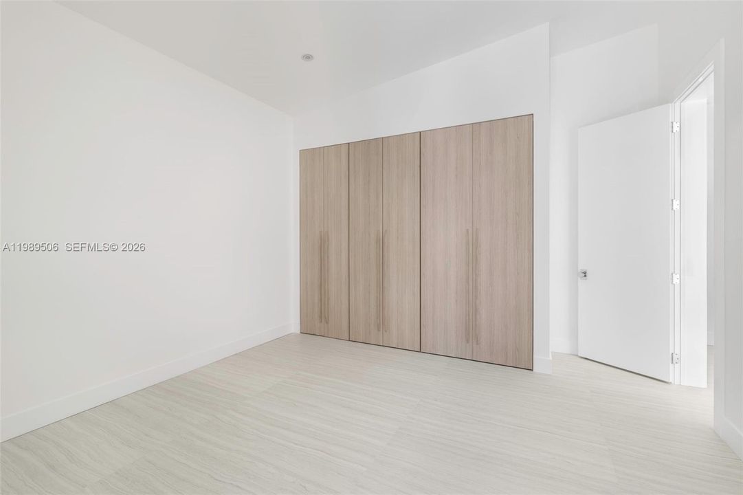 Недавно арендовано: $16,000 (5 спален, 4 ванн, 5297 Квадратных фут)
