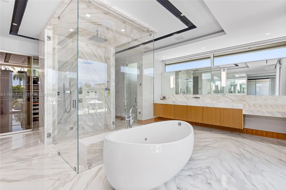 На продажу: $15,950,000 (7 спален, 8 ванн, 9252 Квадратных фут)