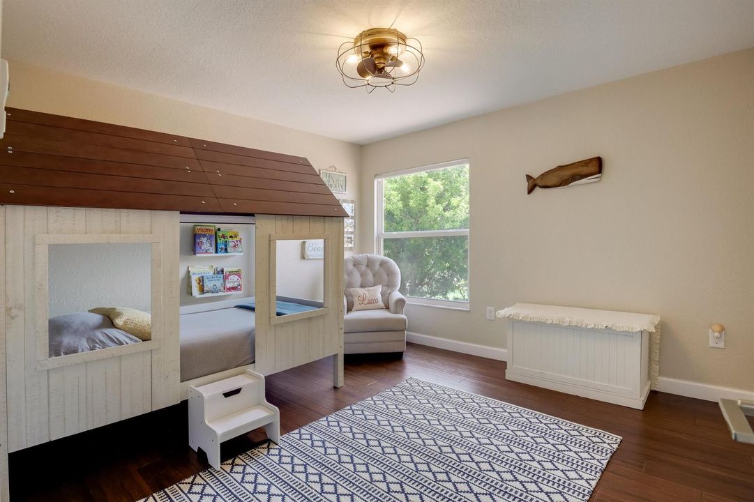 10894 Bitternut Hickory Lane (26)
