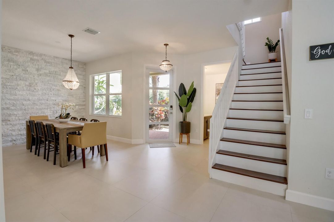 10894 Bitternut Hickory Lane (5)