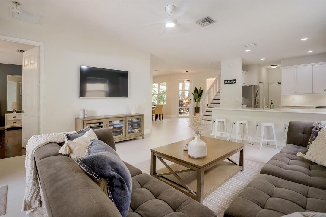 10894 Bitternut Hickory Lane (10)