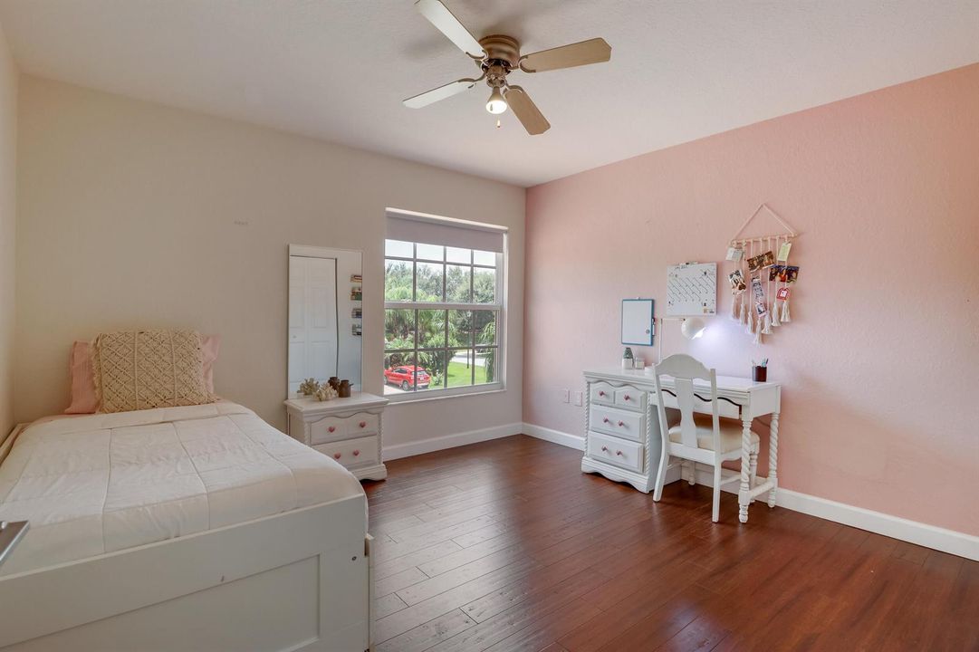 10894 Bitternut Hickory Lane (24)