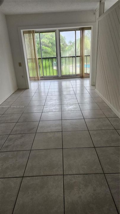 Activo con contrato: $1,675 (1 camas, 1 baños, 465 Pies cuadrados)