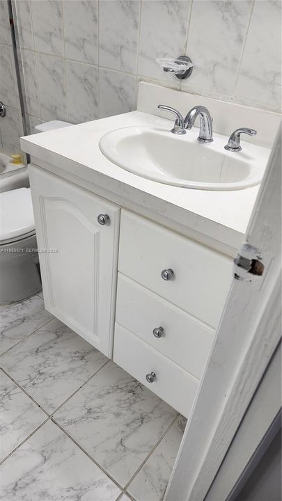 Activo con contrato: $1,675 (1 camas, 1 baños, 465 Pies cuadrados)
