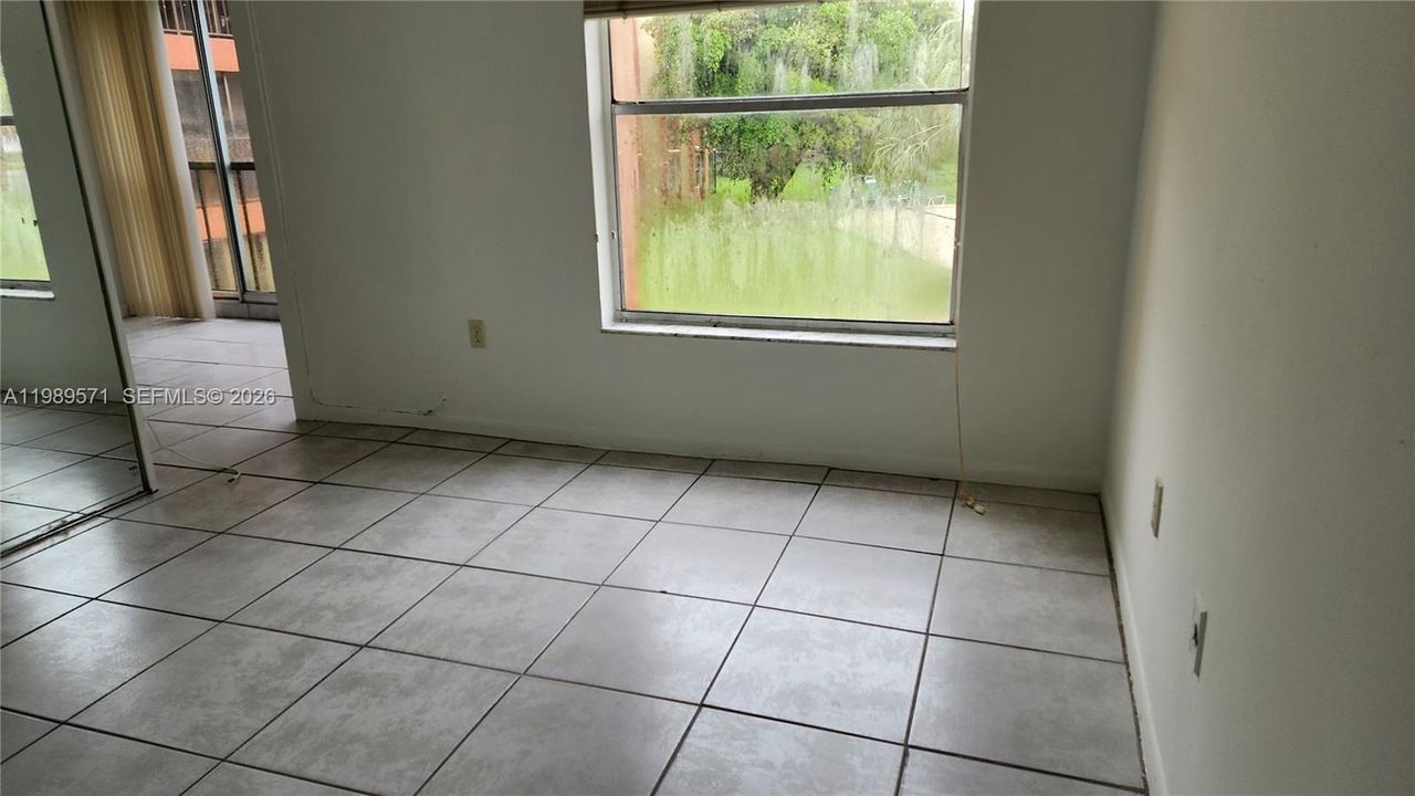 Activo con contrato: $1,675 (1 camas, 1 baños, 465 Pies cuadrados)