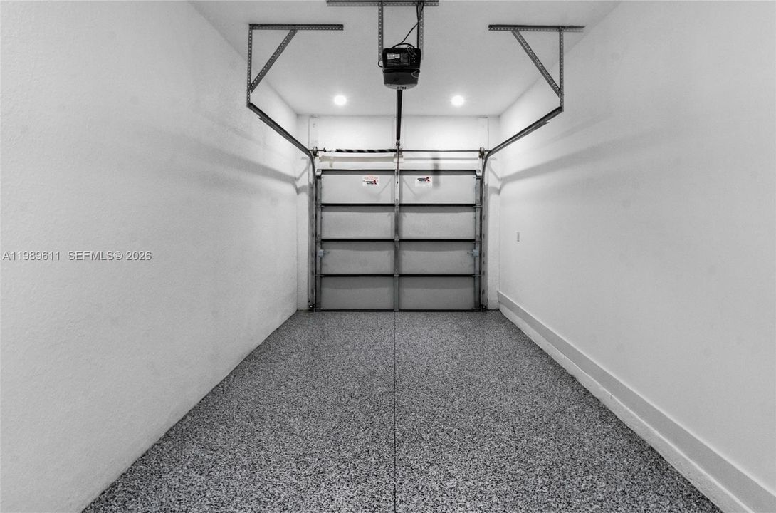 En Venta: $490,000 (0 camas, 0 baños, 2432 Pies cuadrados)