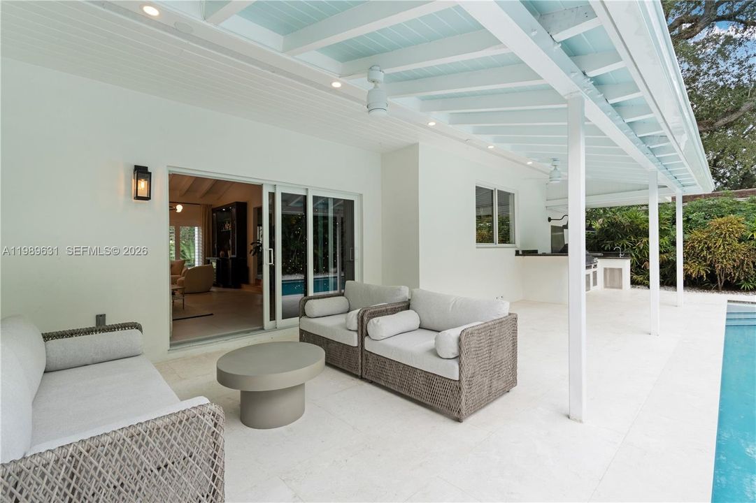 For Sale: $2,750,000 (4 beds, 3 baths, 2346 Square Feet)