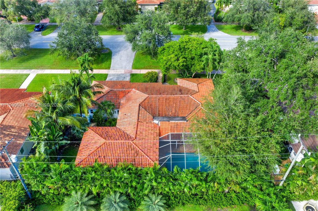For Sale: $2,750,000 (4 beds, 3 baths, 2346 Square Feet)