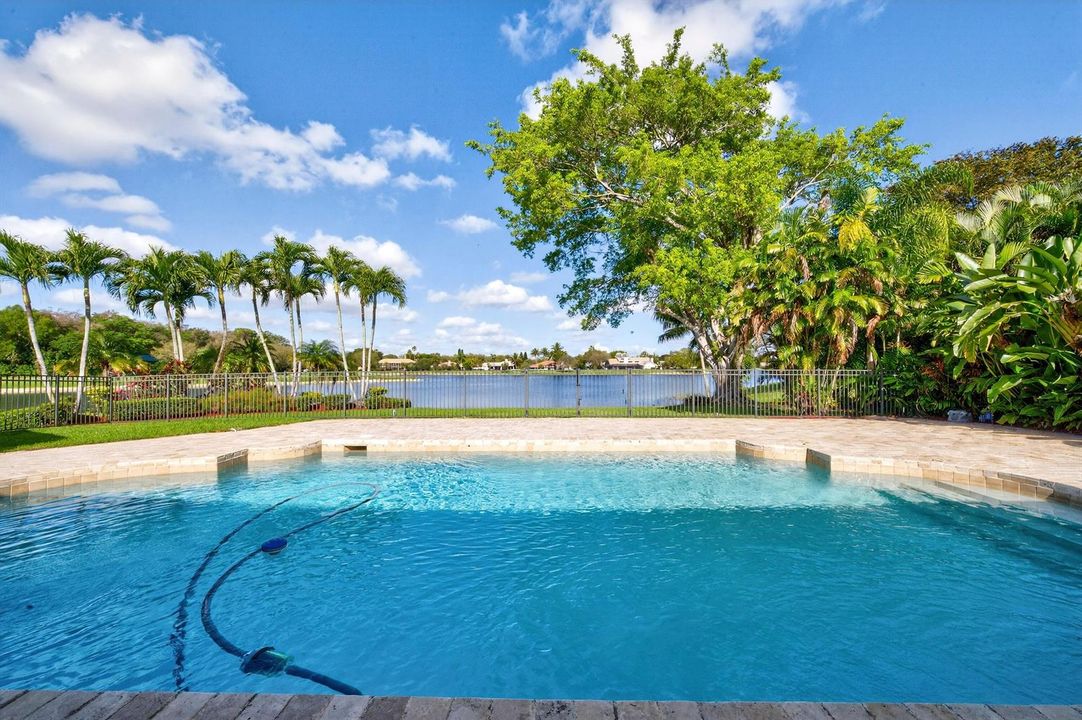 7411 Annapolis Ln Parkland FL-print-048-