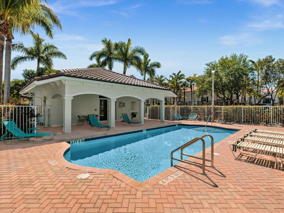 Bayfront Pool