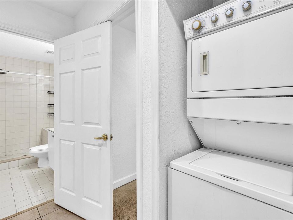 Laundry-Guest Bath