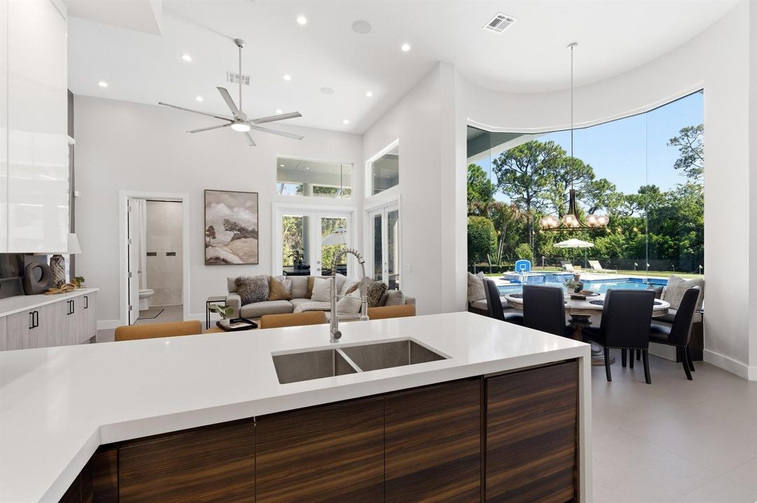 Kitchen/Living Room