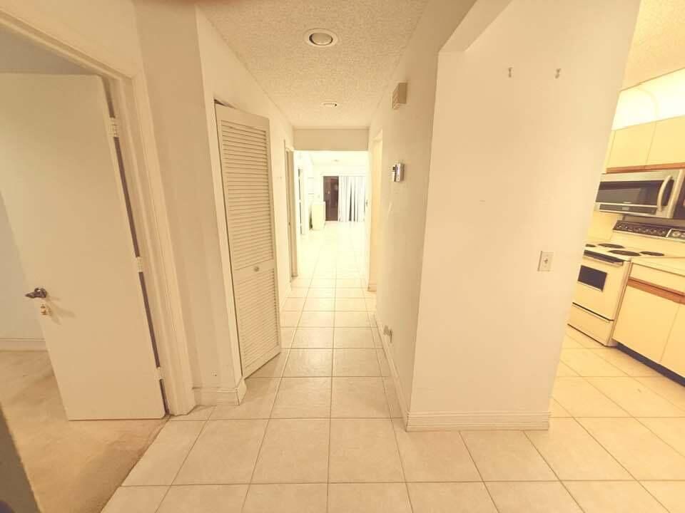 Entrance w/kitchen, 2nd BR/Bath/Office