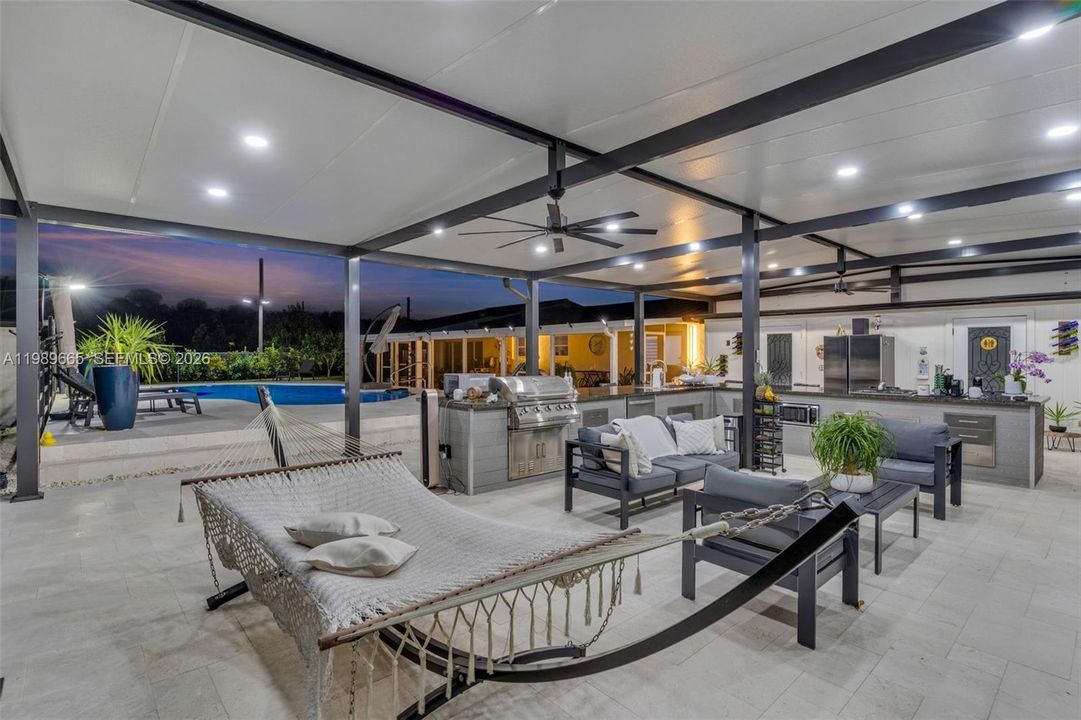 OUTDOOR NIGHT VIEW