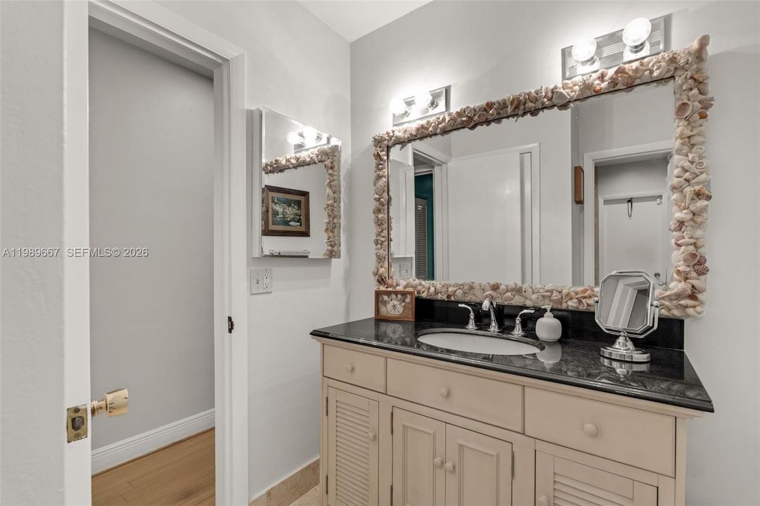 For Sale: $11,600,000 (5 beds, 5 baths, 3509 Square Feet)
