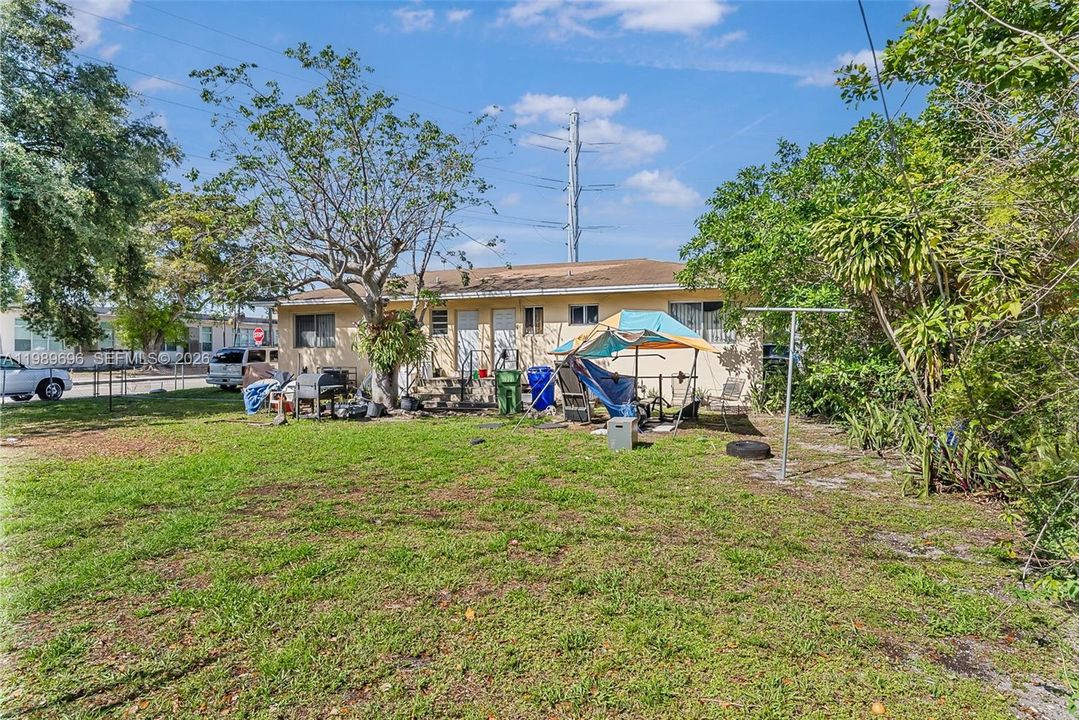 Backyard, Double Lot