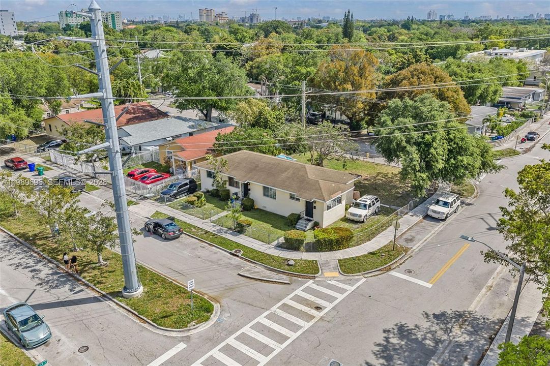 Corner + Double Lot