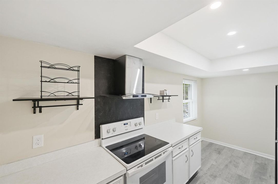 1166 6th Ave- kitchen