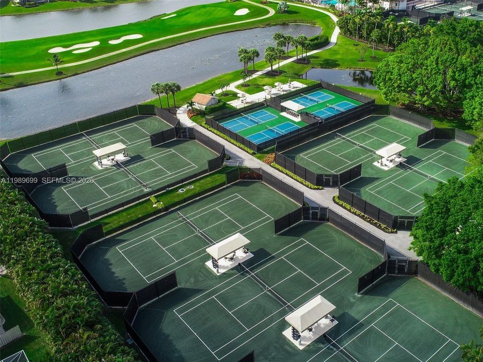 Located within exclusive Aberdeen Golf & Country Club, a mandatory membership community, residents enjoy access to championship golf, tennis, pickleball, resort-style pools, a state-of-the-art fitness and aquatics center, and multiple dining venues. A vibrant social calendar creates an active, connected lifestyle.