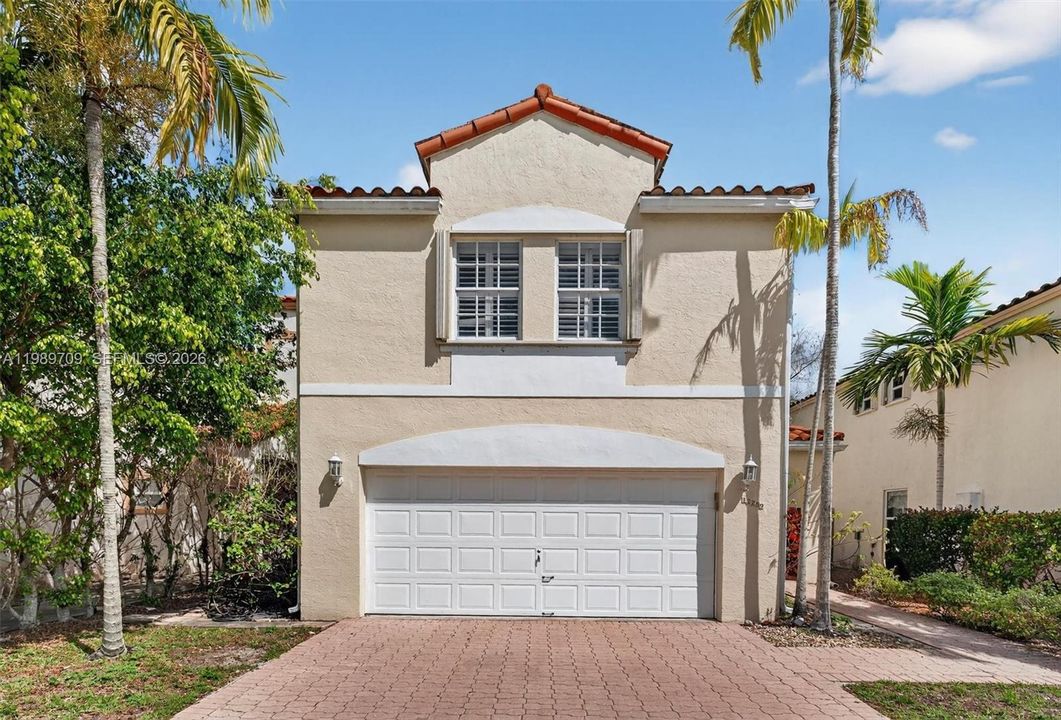 Active With Contract: $679,999 (4 beds, 2 baths, 2259 Square Feet)