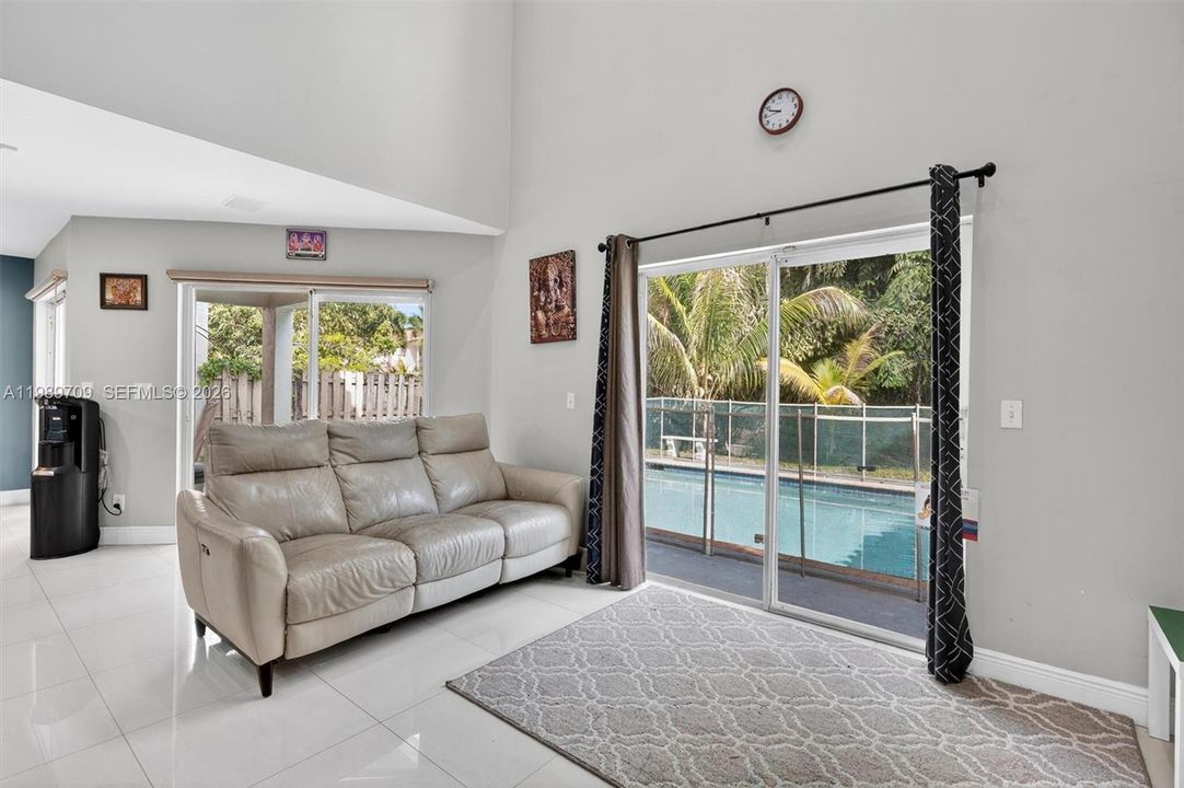 Active With Contract: $679,999 (4 beds, 2 baths, 2259 Square Feet)