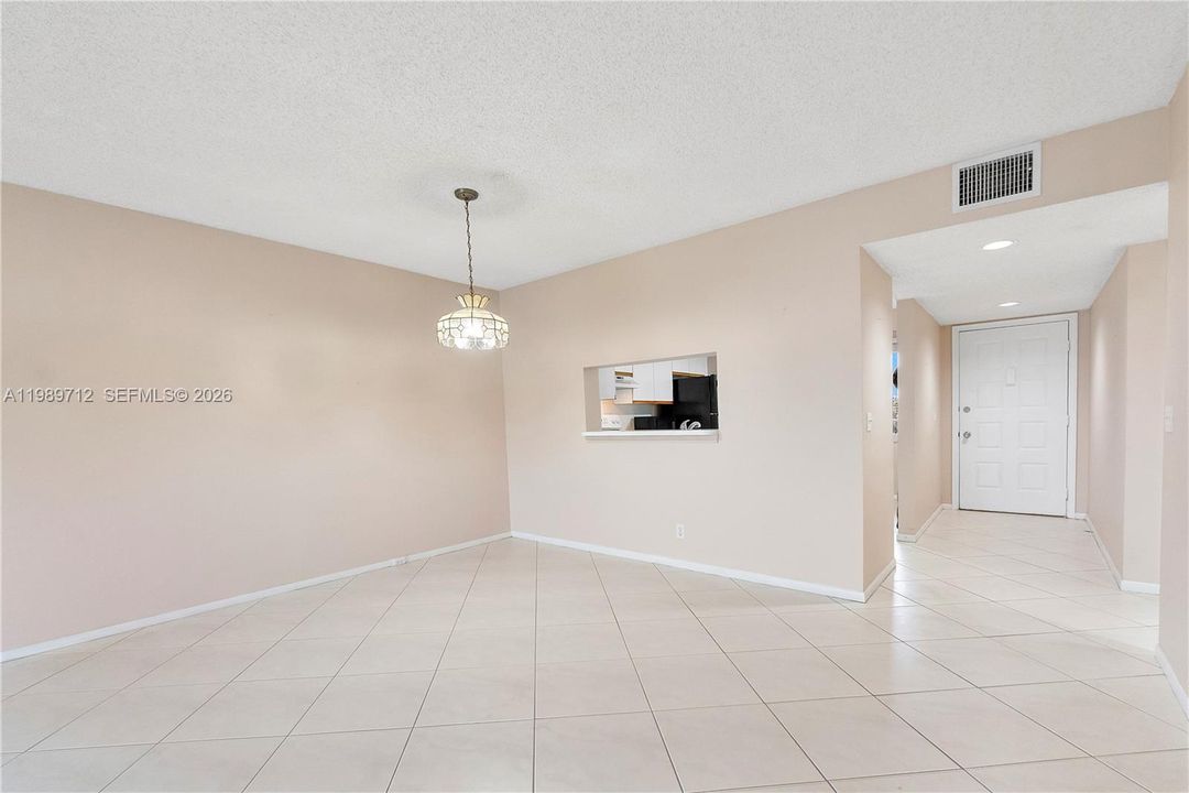 Activo con contrato: $168,900 (2 camas, 2 baños, 1192 Pies cuadrados)