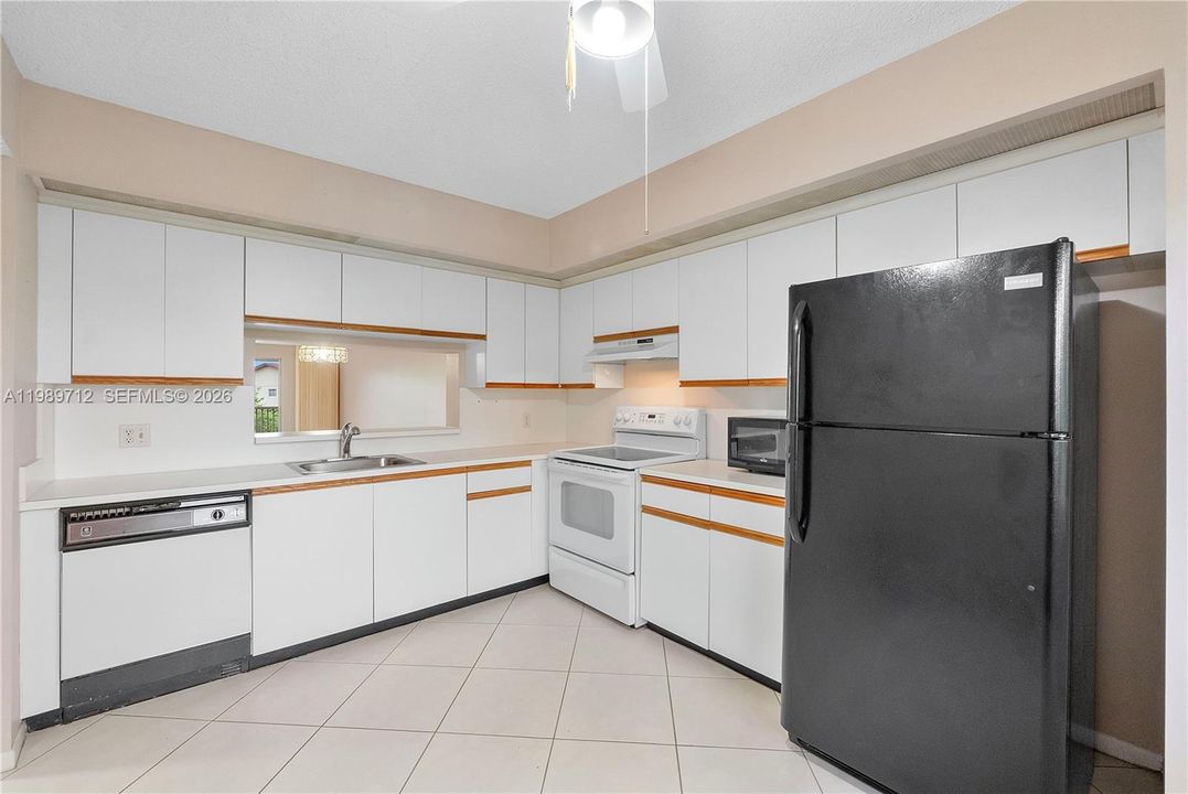 Activo con contrato: $168,900 (2 camas, 2 baños, 1192 Pies cuadrados)