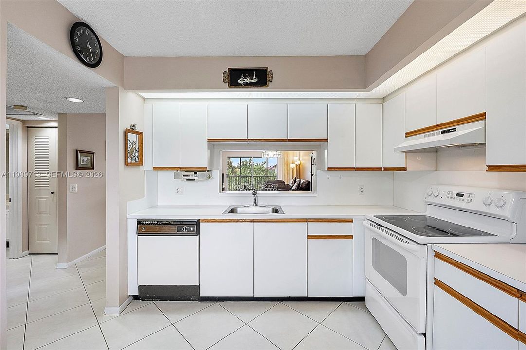 Activo con contrato: $168,900 (2 camas, 2 baños, 1192 Pies cuadrados)