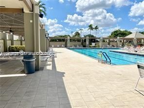 For Sale: $195,000 (3 beds, 2 baths, 1119 Square Feet)
