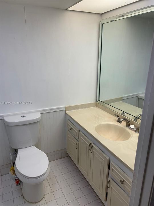 For Sale: $195,000 (3 beds, 2 baths, 1119 Square Feet)