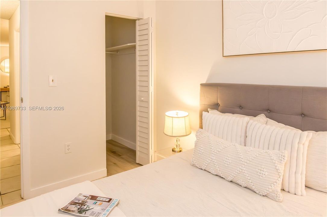 待售: $225,000 (2 贝兹, 1 浴室, 760 平方英尺)