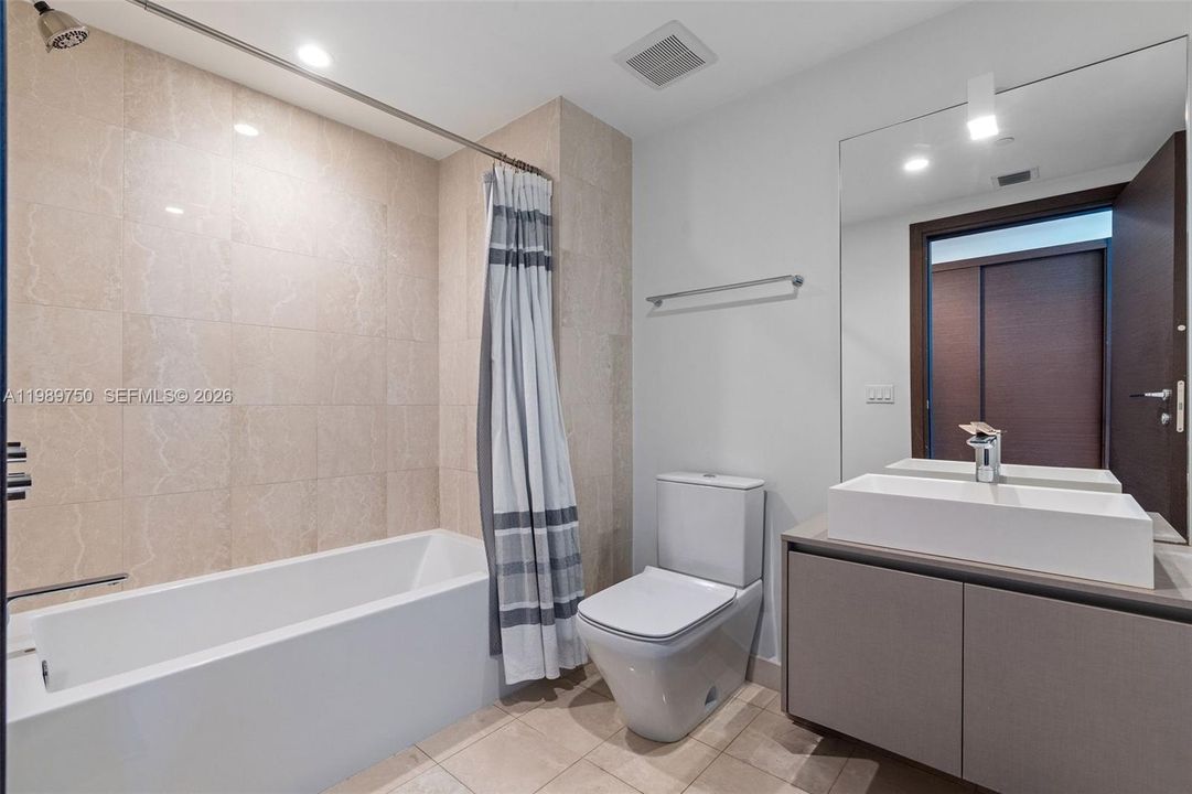 En Venta: $1,470,000 (2 camas, 2 baños, 1356 Pies cuadrados)