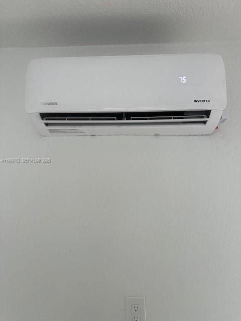 En Renta: $1,600 (5 camas, 3 baños, 3349 Pies cuadrados)