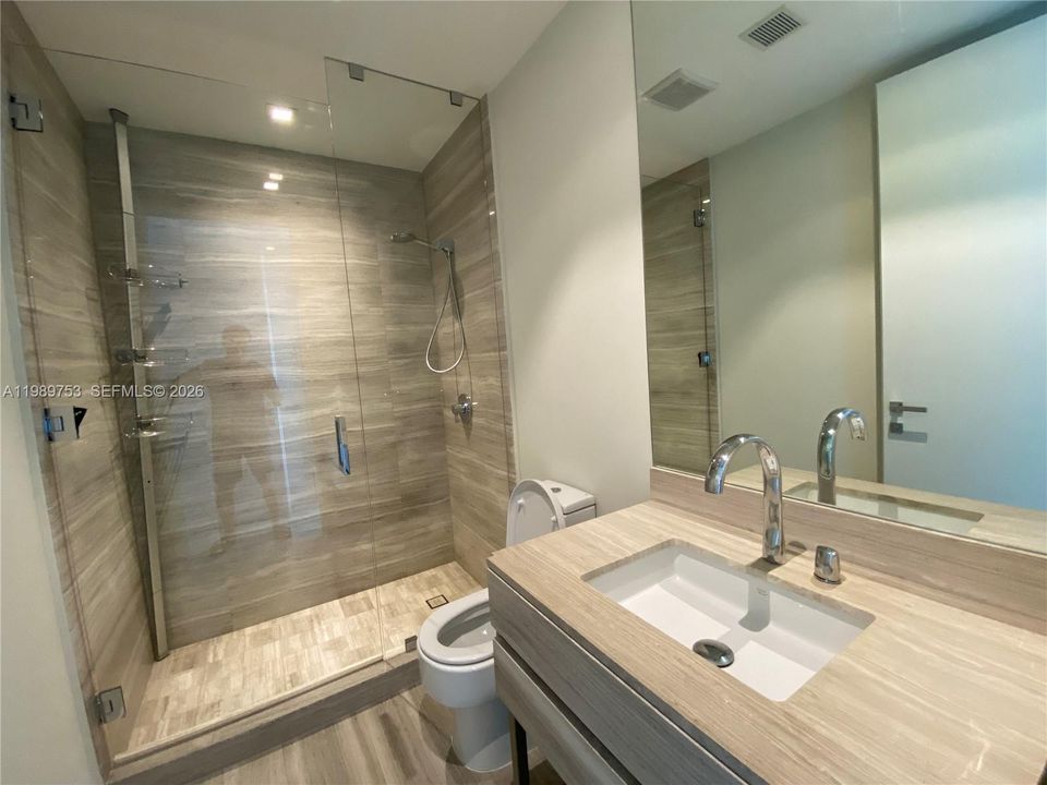 En Venta: $2,400,000 (2 camas, 2 baños, 1291 Pies cuadrados)