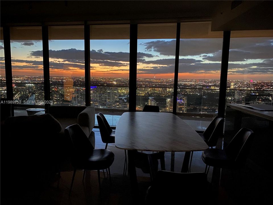 En Venta: $2,400,000 (2 camas, 2 baños, 1291 Pies cuadrados)