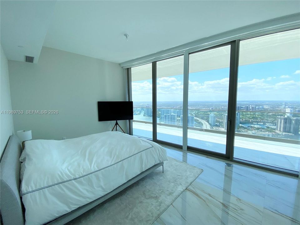 En Venta: $2,400,000 (2 camas, 2 baños, 1291 Pies cuadrados)